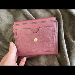 Women’s Burgundy wallet never used